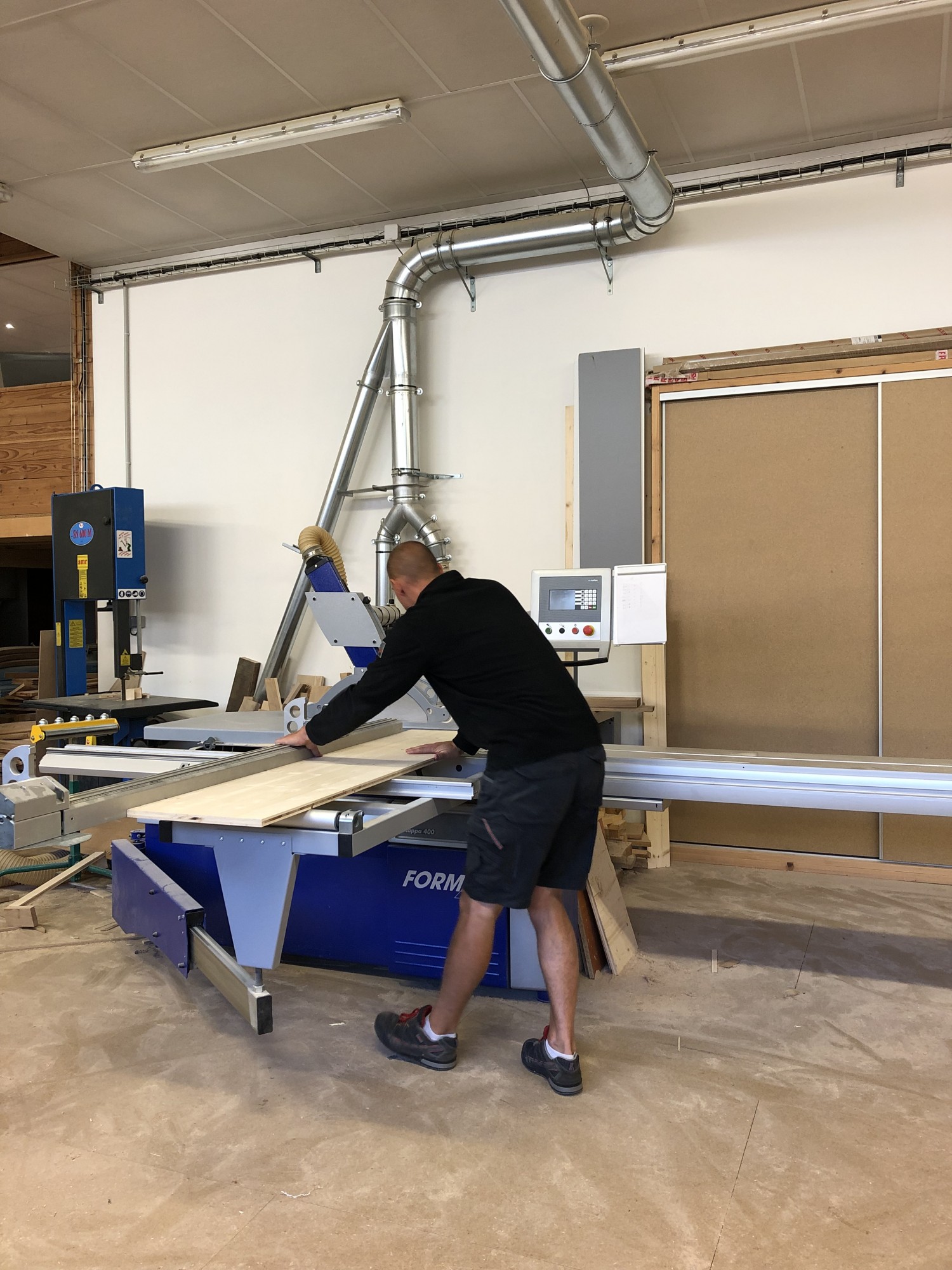 EBENISTERIE GRAFF 32 | Ebenisterie Agencement Graff Réalisation et pose de menuiserie extérieure en bois à Colmar proche de Munster Mulhouse